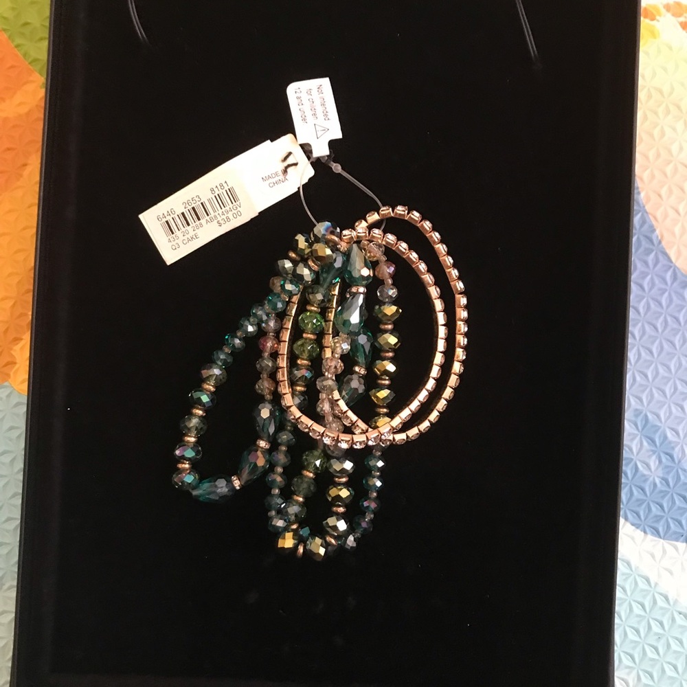Green and gold bracelet